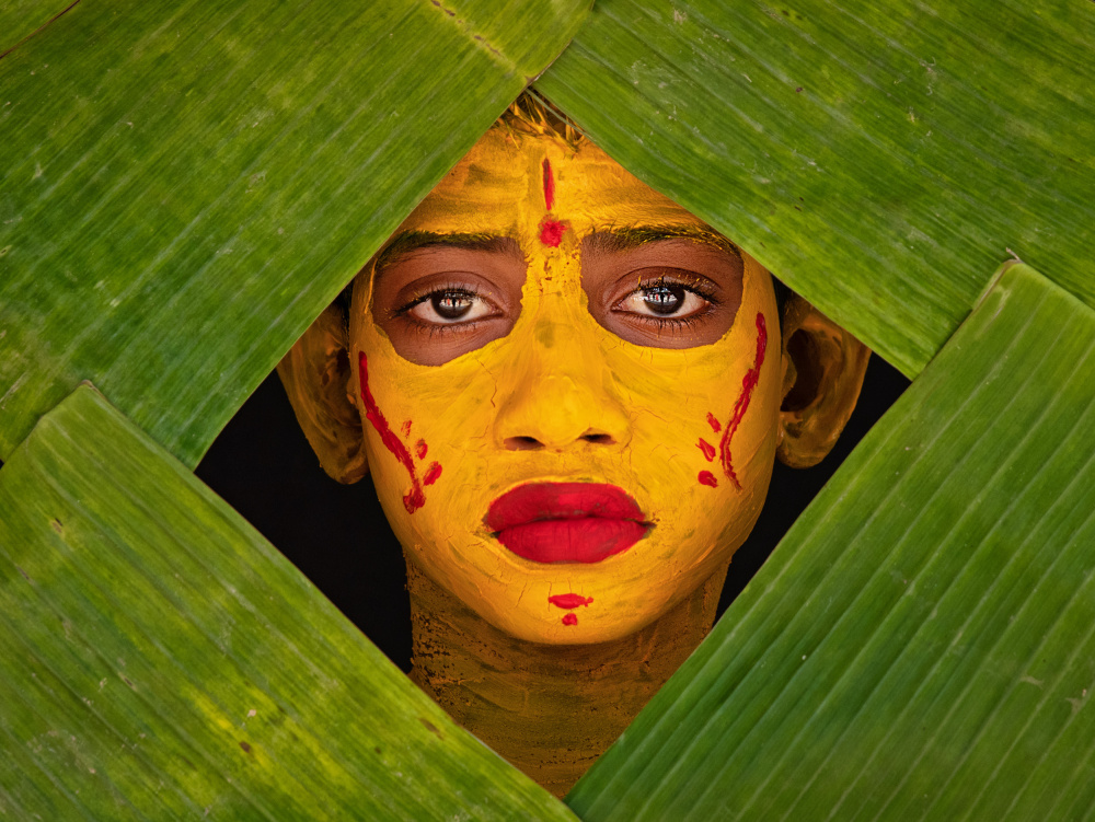 Painted Face von Nilendu Banerjee