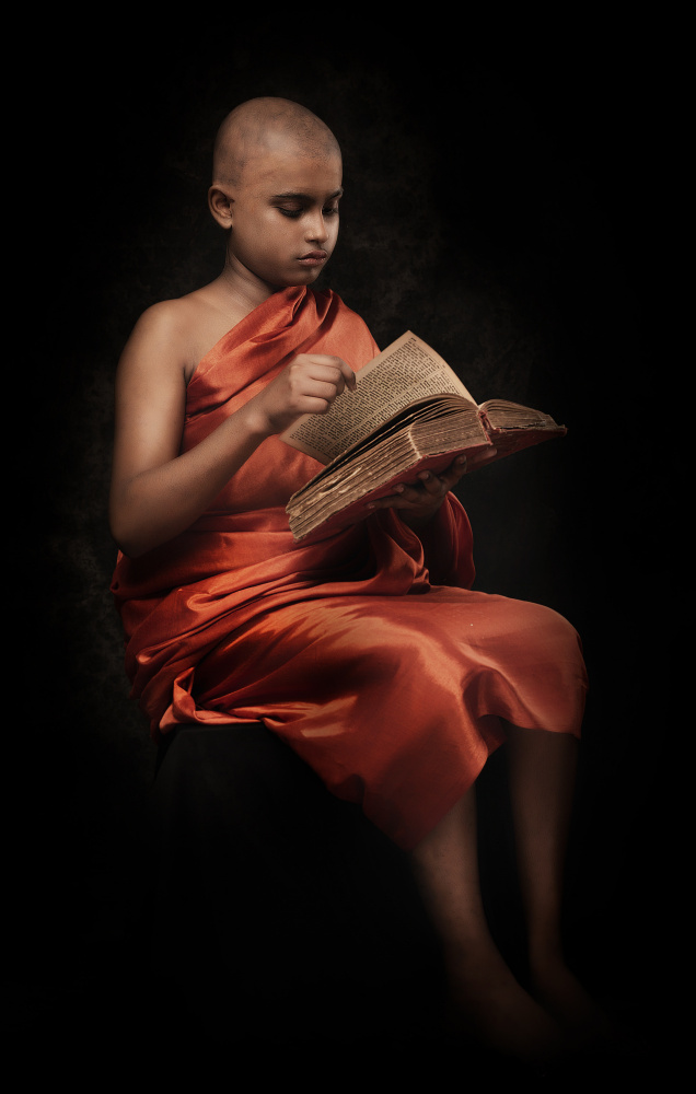 Monk in Reading von Nilendu Banerjee