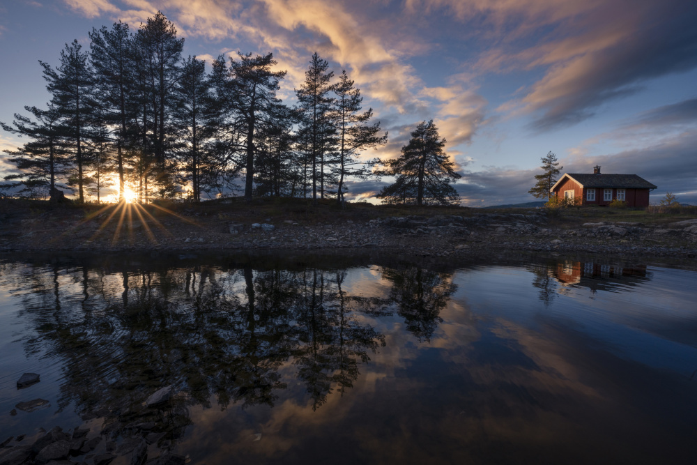 Smal red hut von Nina Pauli