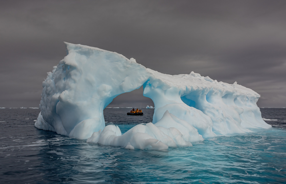 The Window of Antarctica von Ning Lin