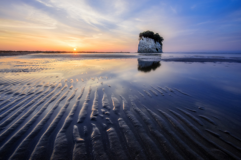 Diatomite island von Noboru Izawa