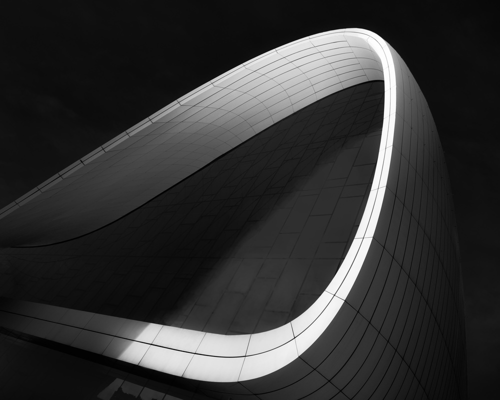 Curved lines von Olavo Azevedo