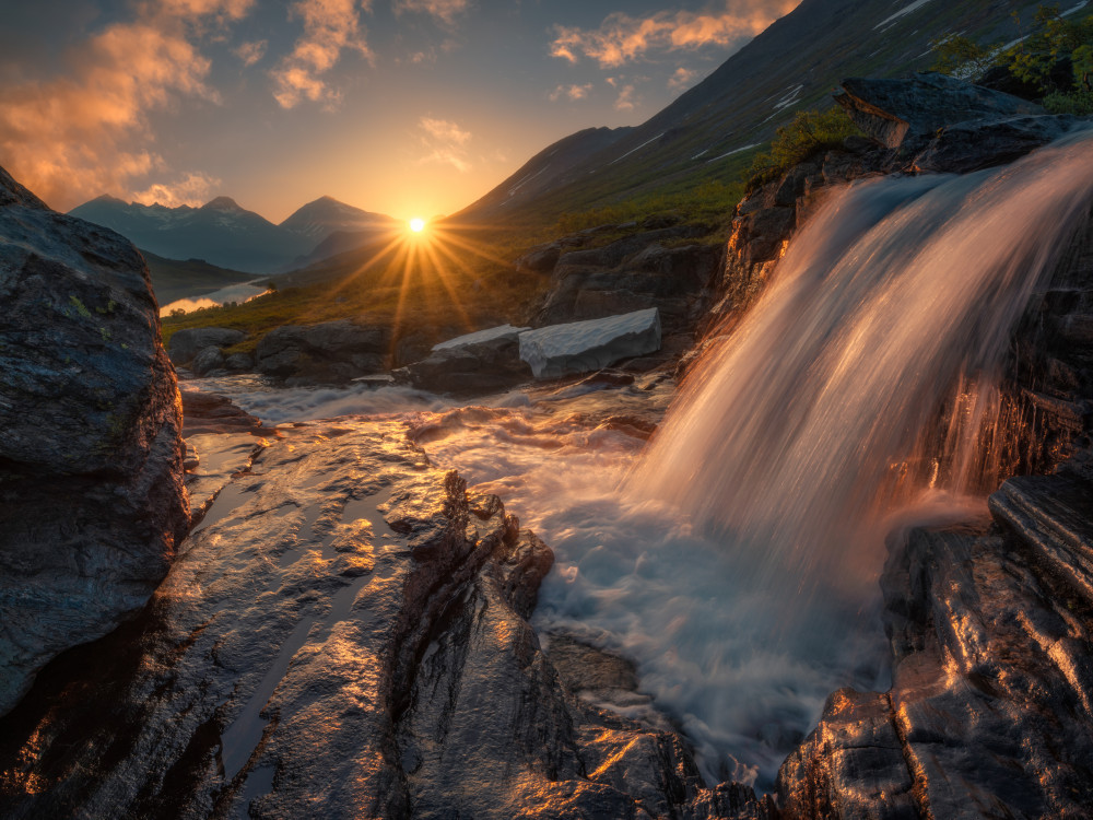 A Parable of Light von Ole Henrik Skjelstad