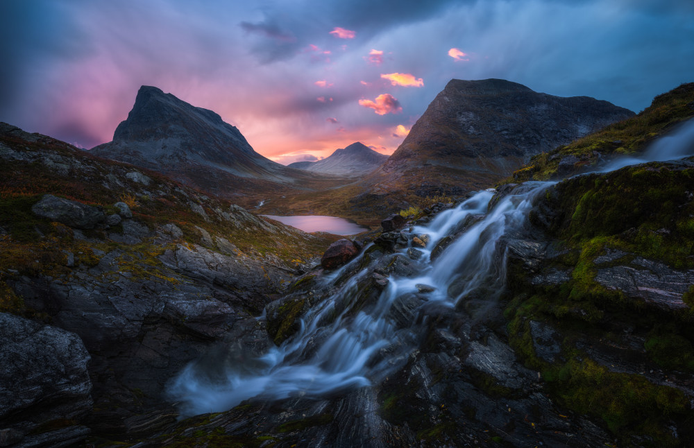 Magica von Ole Henrik Skjelstad