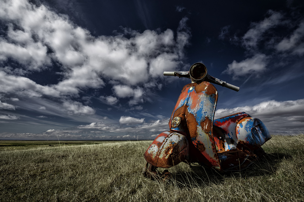 Old Vespa von Þorsteinn H. Ingibergsson