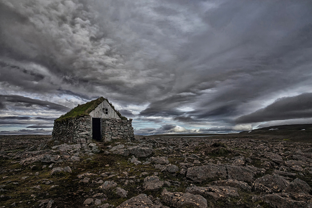 Stony von Þorsteinn H. Ingibergsson