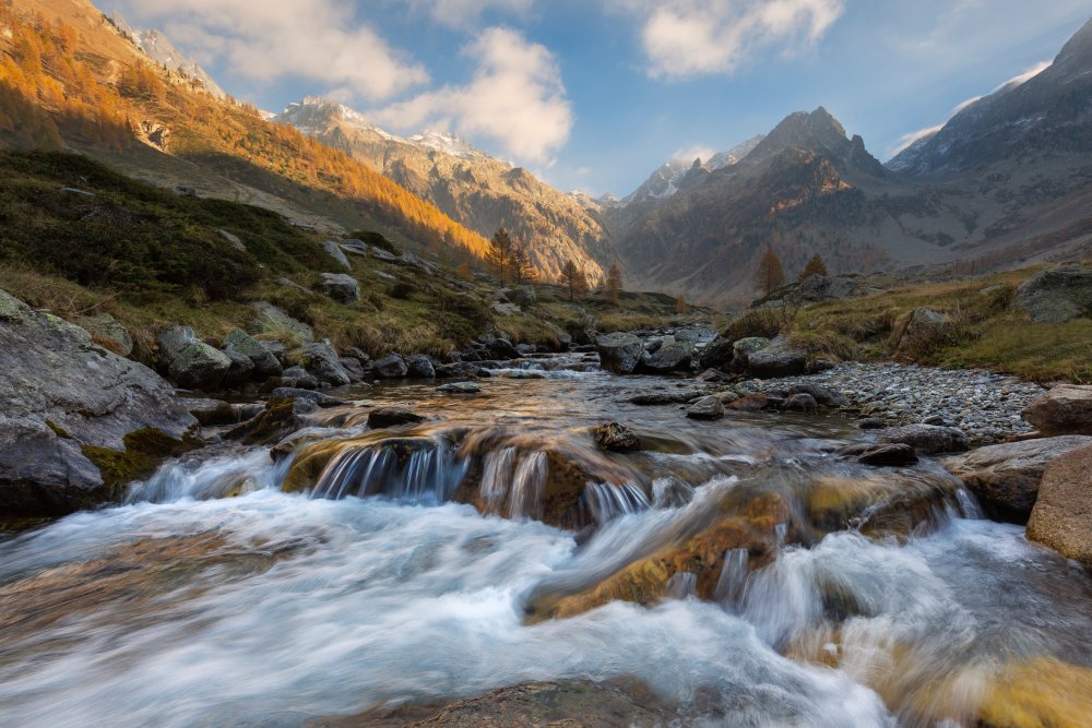 Mountain River von Paolo Bolla