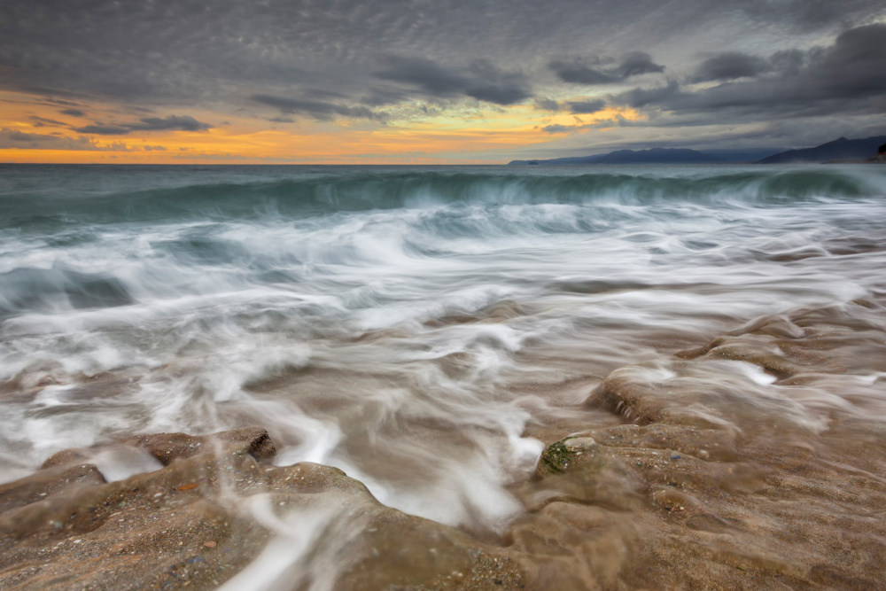 Wave in motion von Paolo Bolla