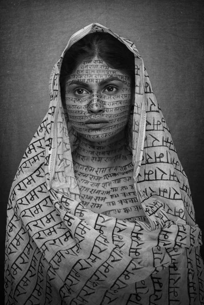 RAMNAMI TRIBAL WOMAN von PARTHA BHATTACHARYYA