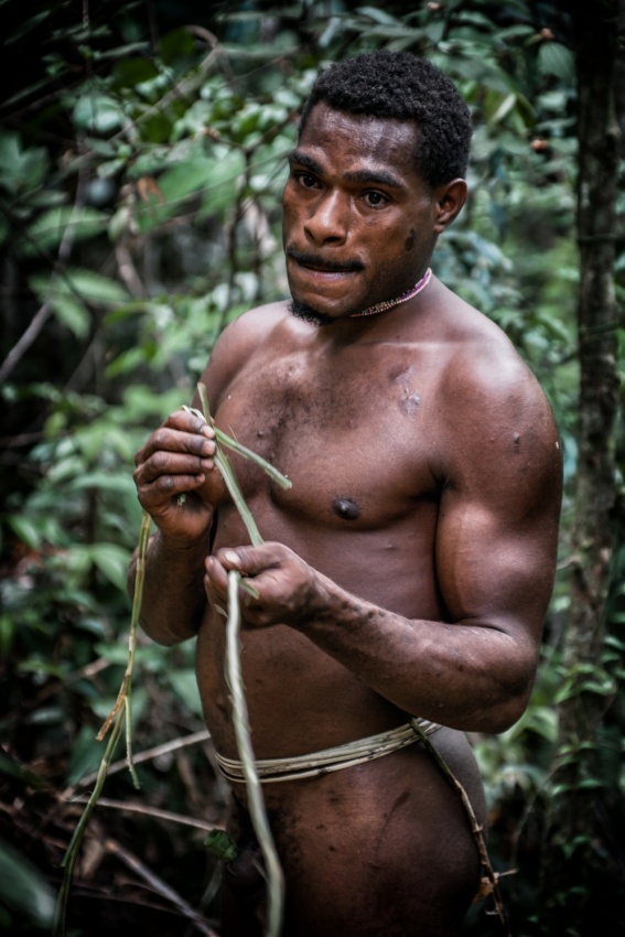 korowai: life of the tree people #5 von Pavol Stranak