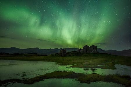 Light for abandoned house...