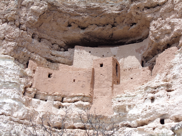 ARIZONA MONTEZUMA CASTLE von Peter Hugo  McClure