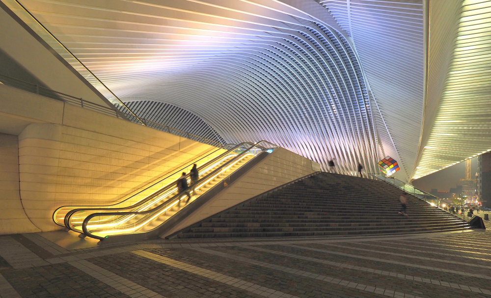 Station Luik ,werk van Calatrava von Piet Agterhof