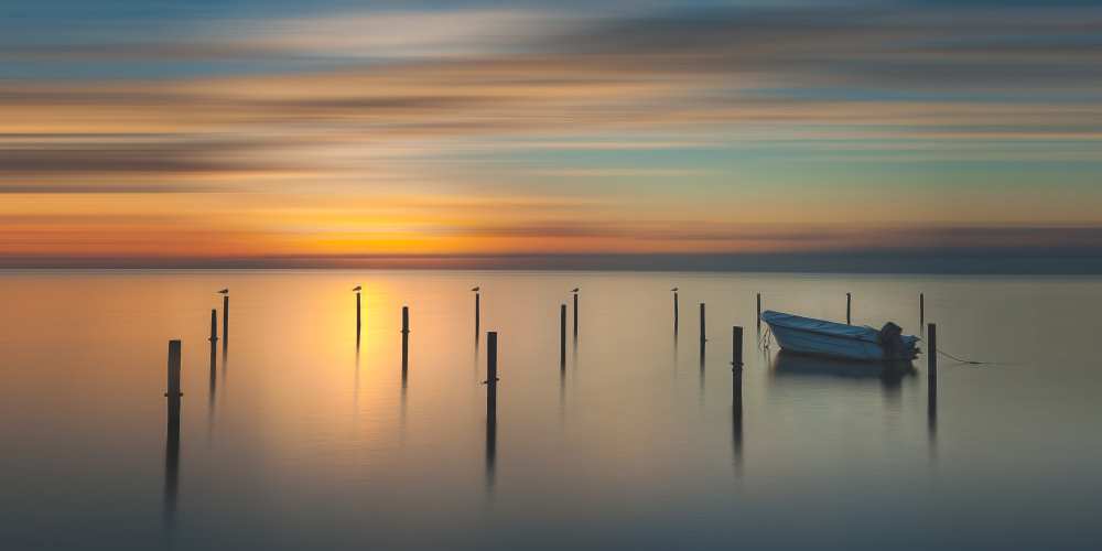 Sleep time during sunset ......... von Piet Haaksma