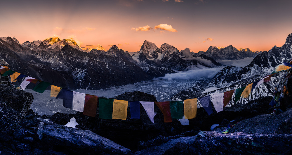 Gokyo ri sunset 《夕耀巅峰》 von qiye