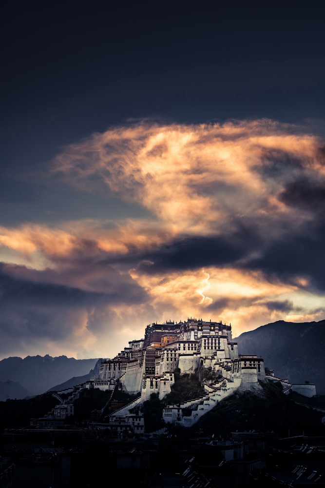 Potala Palace《布宫祥云》 von qiye