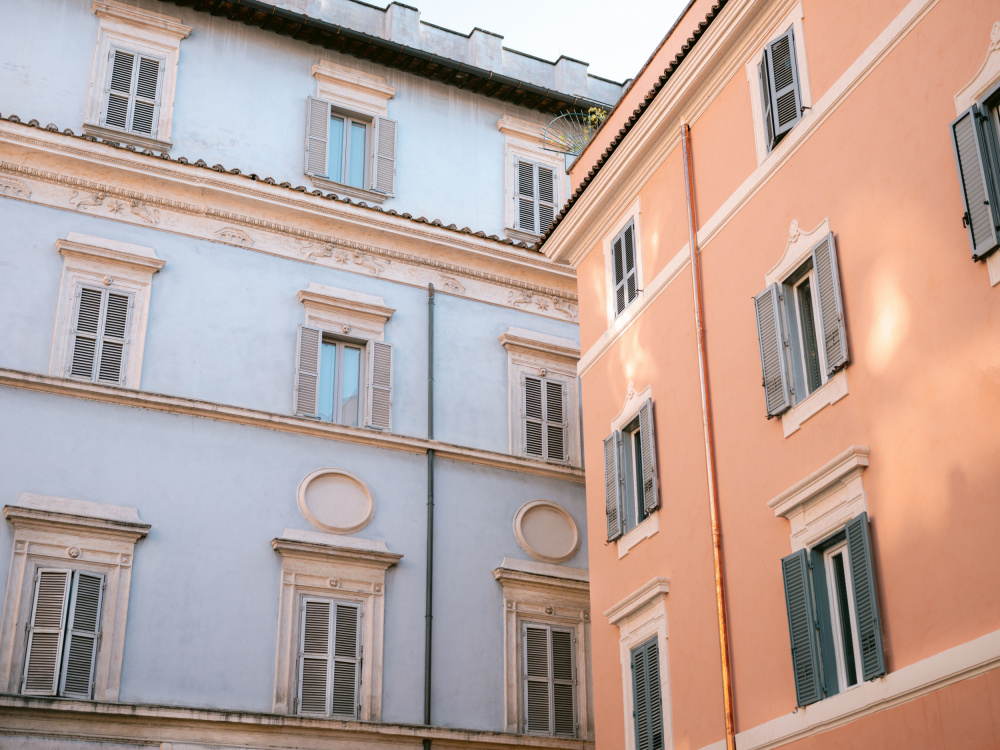 Trastevere in Lilac and Pink von Raisa Zwart