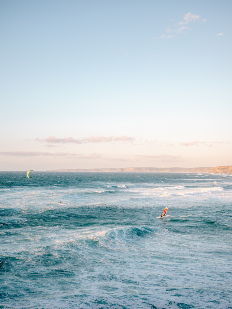 Wind surfing Algarve von Raisa Zwart