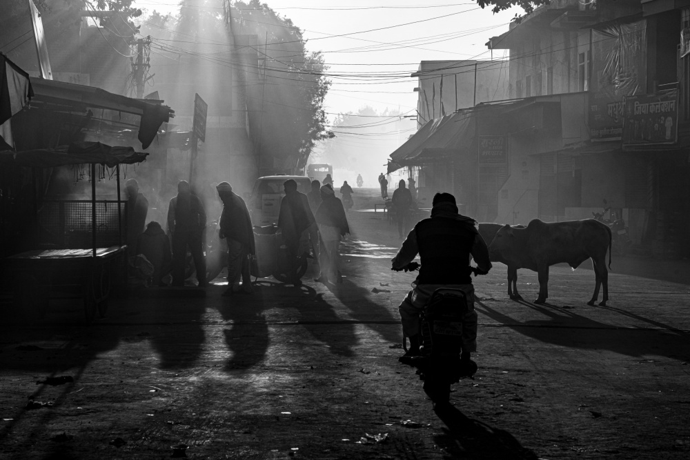 Morning Street von Rajarshi Bhattacharjee