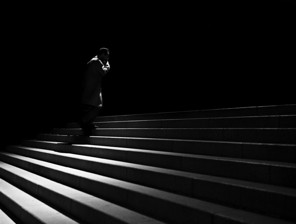 dark stairs von Raul Ghiman