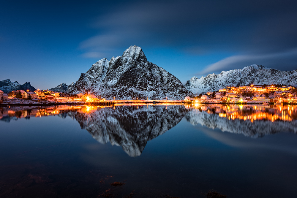 blue hour von Raymond Hoffmann