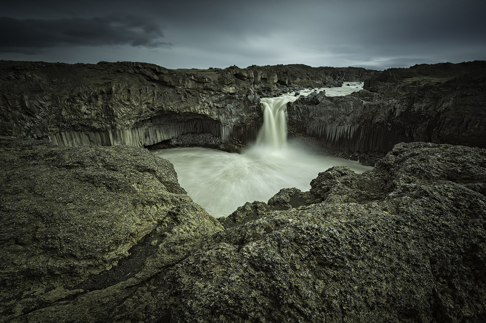 planet earth von Raymond Hoffmann