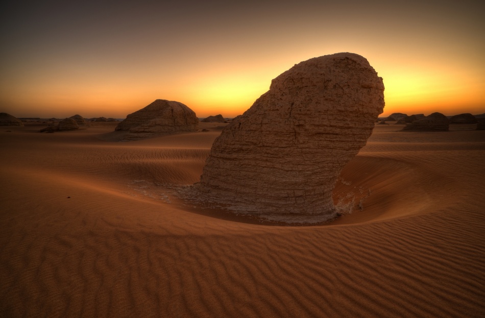 ... yardangs von Raymond Hoffmann