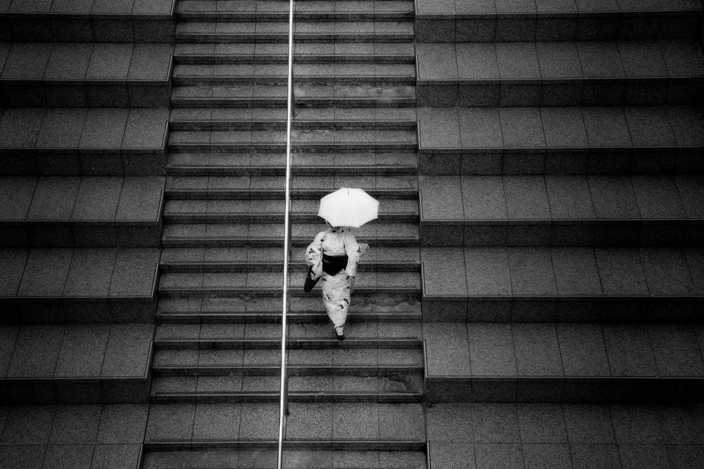 White umbrella von Reiko kiri