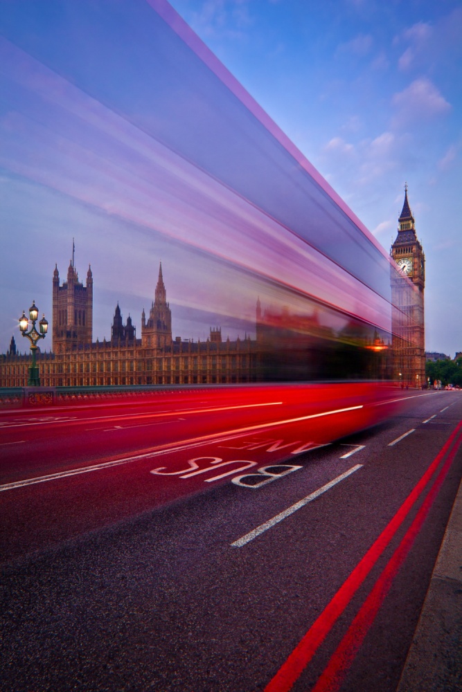 London Big Ben Bus Lane von Renee Doyle