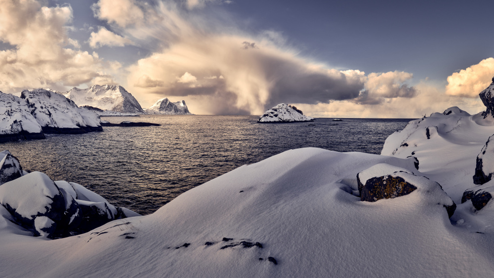 Fjord von Ricardo Gayan