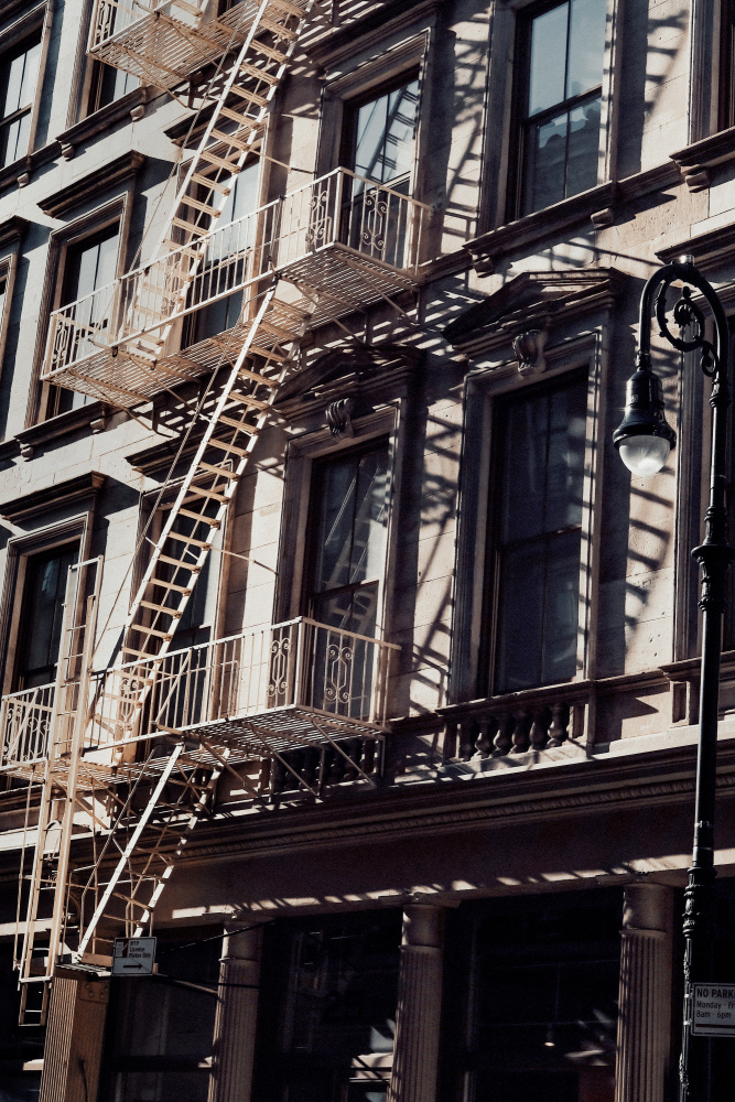 New York City Fire Escapes 03 von Rikard Martin