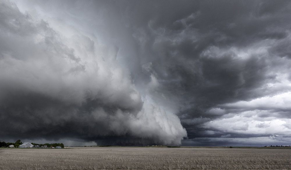 Thunderstorm over Farmland von Rob Darby