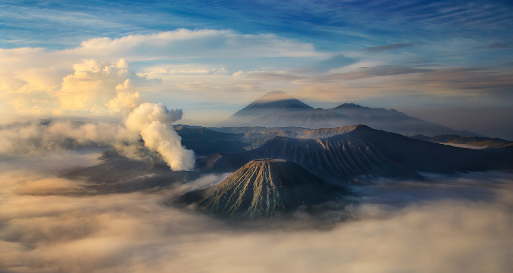 Awan Bromo von Rooswandy Juniawan