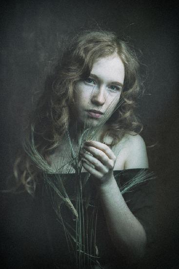 girl with red hair and freckles