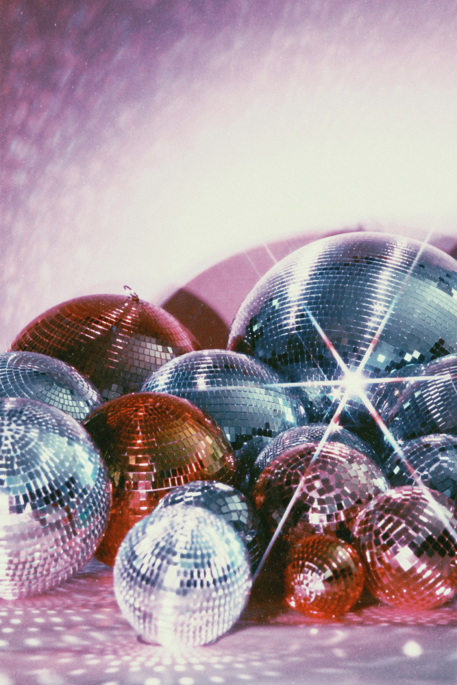 Disco Ball Party von Samantha Hearn