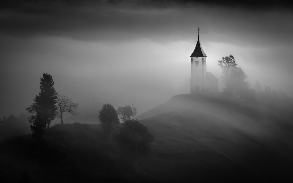 A foggy day von Sandi Bertoncelj