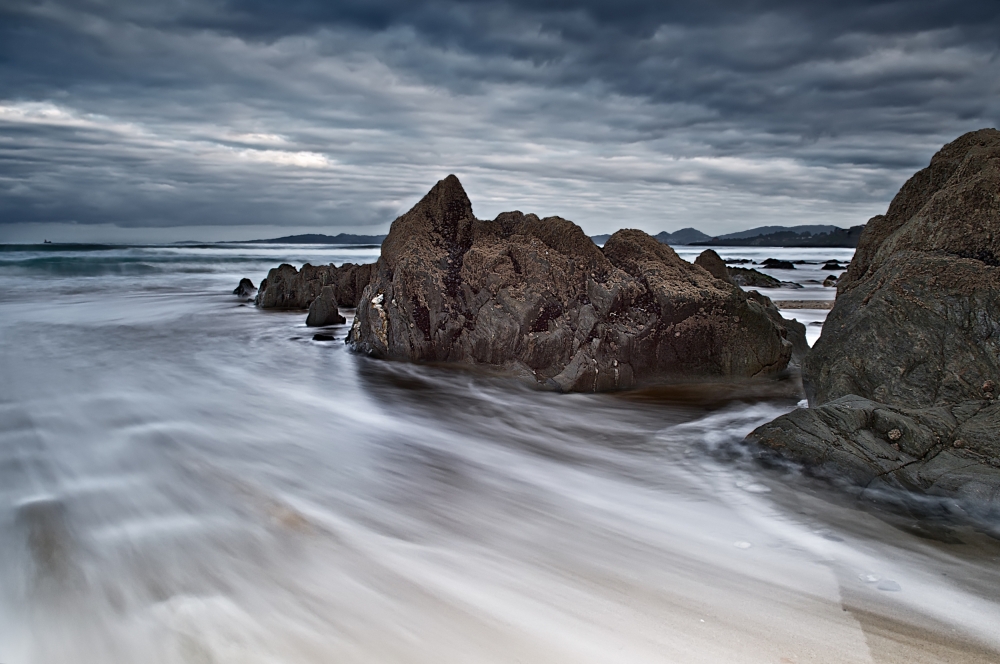 First light von Santiago Pascual Buye