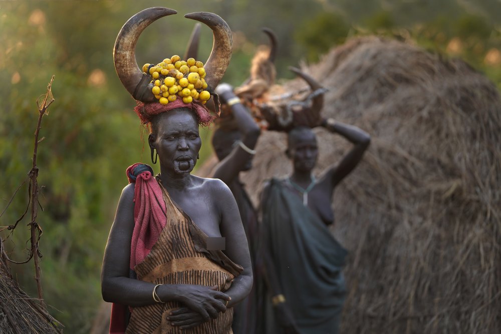 Ethiopian Mursi tribes von Sarawut Intarob