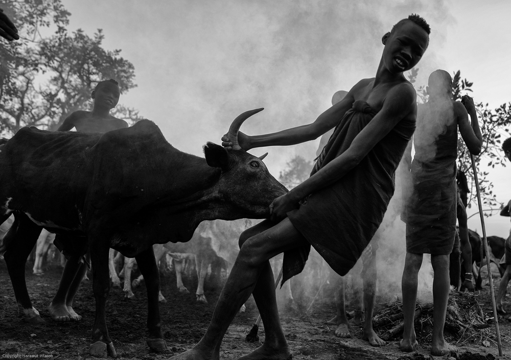 Ethiopian Mursi tribes von Sarawut Intarob