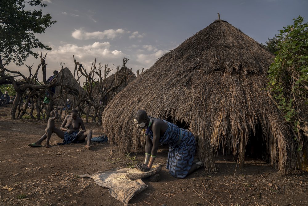 Ethiopian Suri tribes von Sarawut Intarob