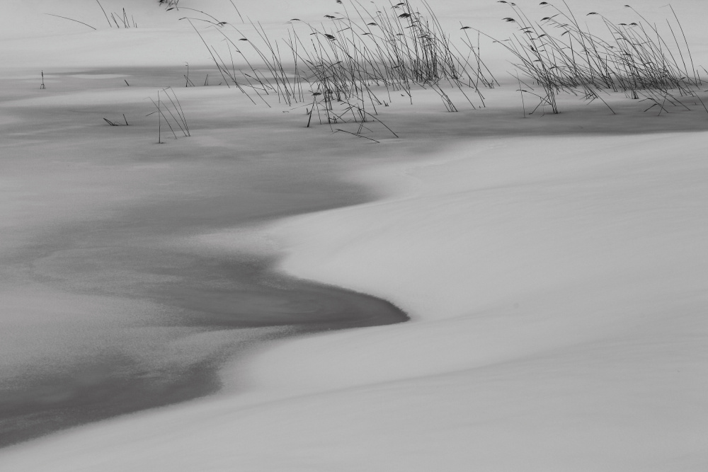 winter lake surface von Sasaki Makoto