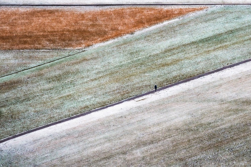 Crossing von Sebastian Prioteasa