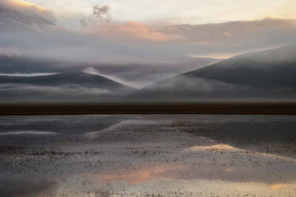 Morning mists von Sergio Barboni