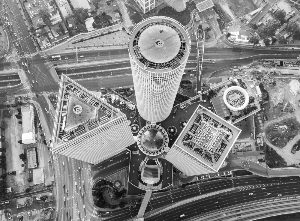 The 3 towers from a drone eye in BW von Shachar Efal