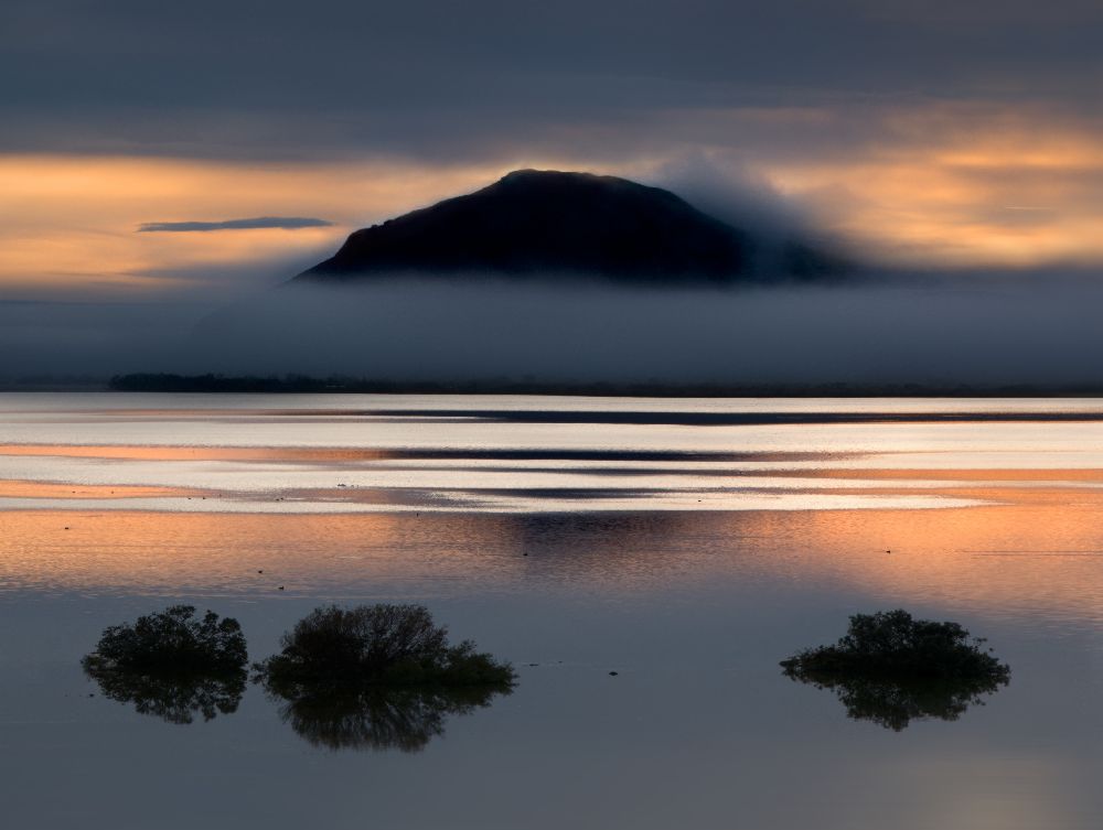 Abendsee von Shenshen Dou