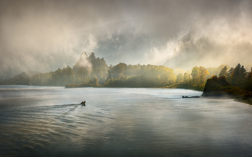 Columbia gorge fog von Shenshen Dou