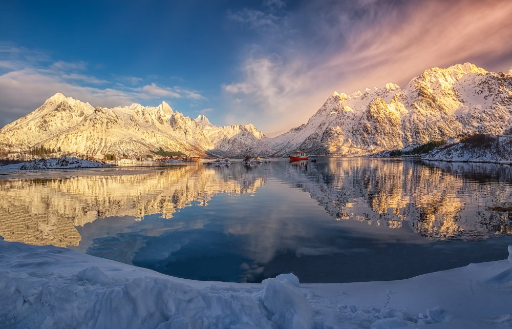 Laupstad Fishing Village Norway von Shimei Yan