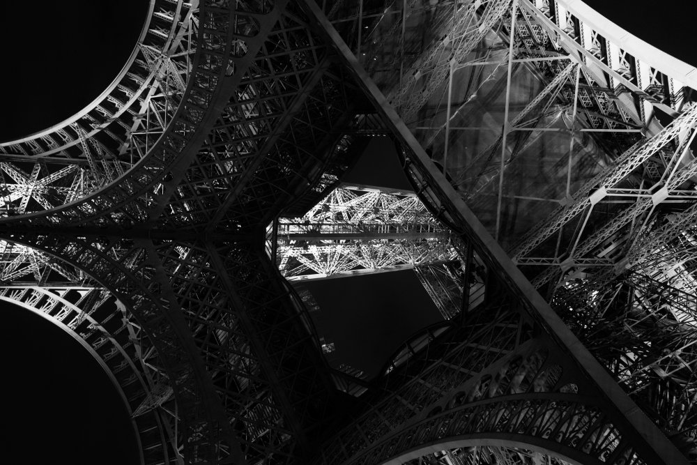 Eiffel. A perspective von Shobhit Chawla