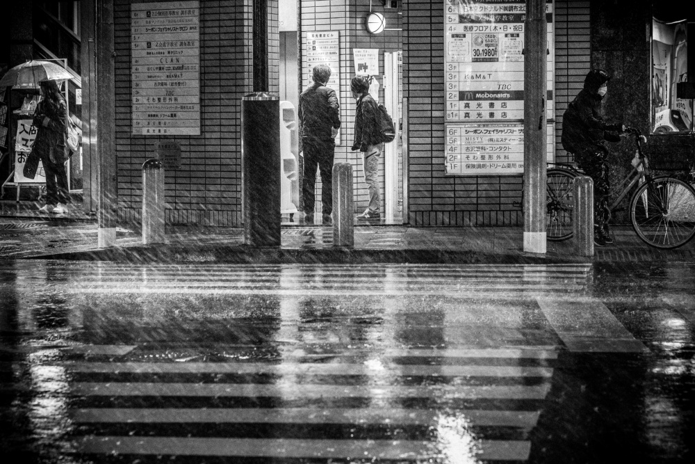 pouring rain von sirou.minami