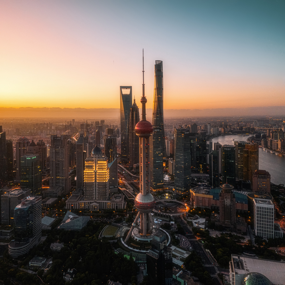 The bund. von Steve Zhang